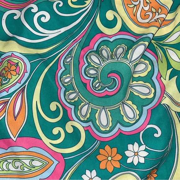 Flying Tomato Outstanding Auro Woven Top - Picture 2 of 3